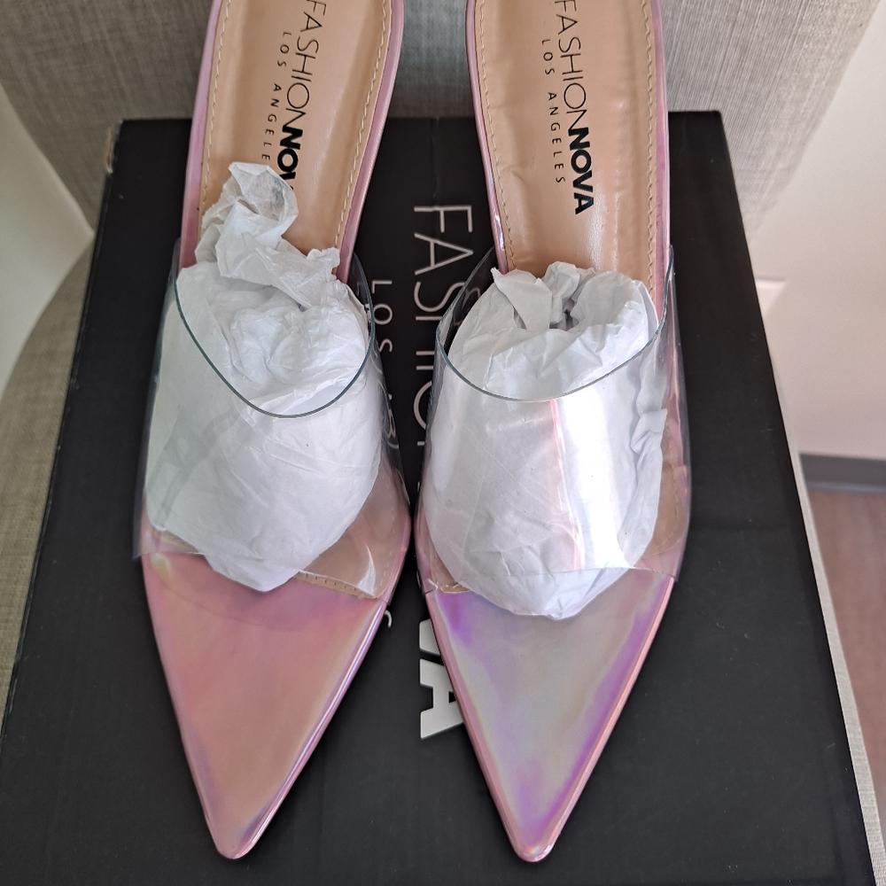 EXCLUSIVE SHOE'S